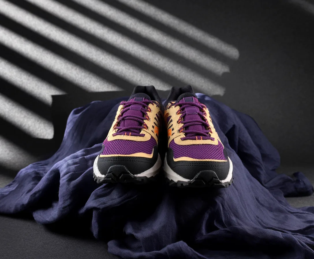 SAUCONY | GRID PEAK