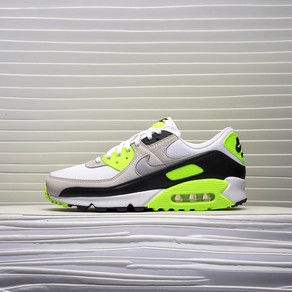 NIKE | AIR MAX 90