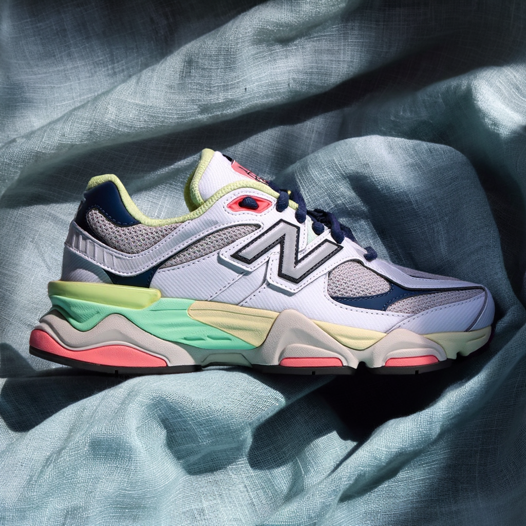 New Balance | 9060